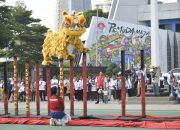 Menpora Dito Saksikan Langsung Penampilan Tim Barongsai Kong Ha Hong