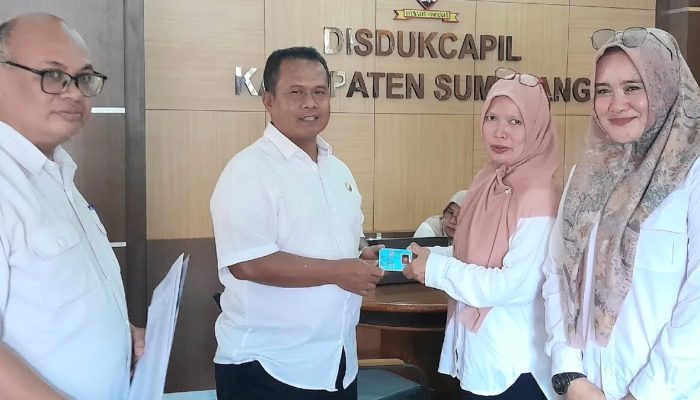 Kab Sumedang Gencar Lakukan Rekaman KTP Elektronik Bagi Pemilih Pemula