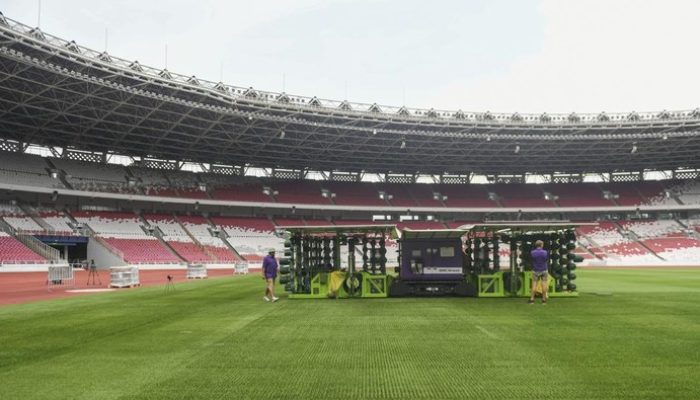Rumput Stadion Utama Glora Bung karno Menjadi Sorotan