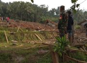 Akibat Longsor 10 Warga Kampung Gintung Hilang dan 25 Rumah Rusak Parah