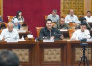 Menpora Dito Serta Jajaran Kemenpora Ikuti Rapat Kerja Dengan Komisi X DPR RI
