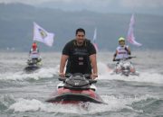 Menpora Dito Mengendarai Jet Ski di Atas Sirkuit F1 Powerboat 2024