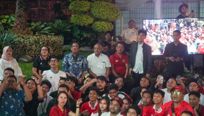 Suporter Indonesia terus Dukung Timnas U-23 Hingga Tembus Olimpiade Paris