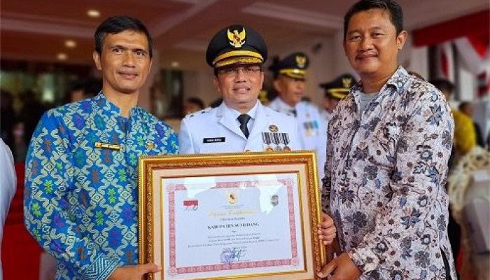 Kab Sumedang Kembali Terima Penghargaan Tingkat Nasional