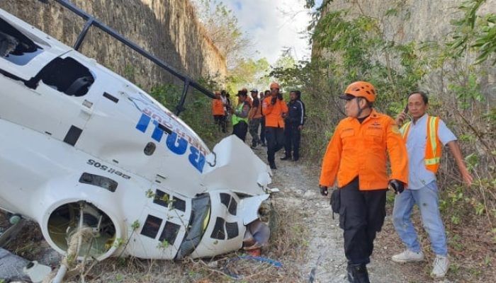 Viral Helikopter Pengangkut Wisatawan Jatuh di Kuta Selatan Bali