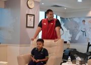 Menpora Dito Menerima Kedatangan Pebeliar Cilik
