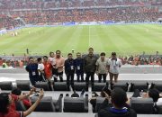 Menpora Dito Saksikan Laga Pertandingan Sepak Bola BRI Liga 1 Antara Persija Jakarta Kontra Persis Solo