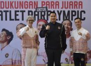 Menpora Dito Sampaikan Apresiasi Kepada Desainer Didiet Maulana