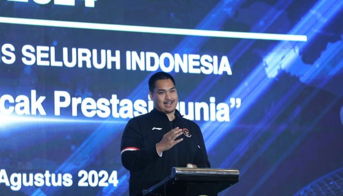 Menpora Dito Ariotedjo Berikan Apresiasi Kepada PB PBSI