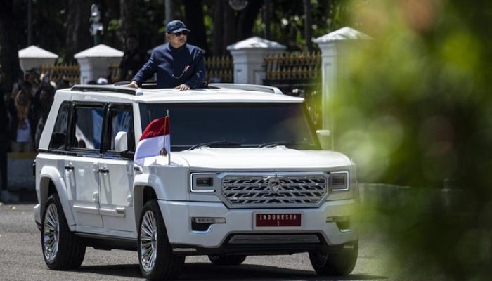 Kabinet Merah Putih Tidak Diperbolehkan Menggunakan Kendaraan Impor