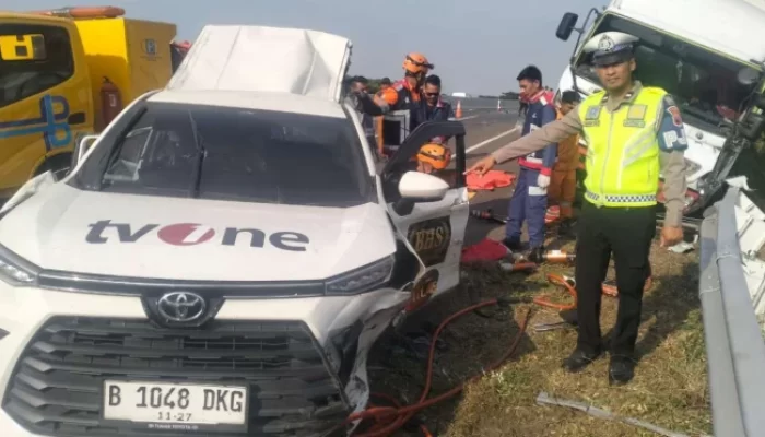 Sopir Truk Penabrak Mobil Kru TV One Diperiksa Polisi