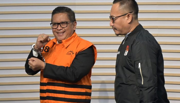 Sekjend PDI Perjuangan Hasto Ditahan KPK