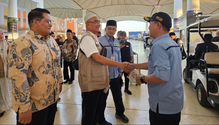 DPR RI Soroti Penyelenggaraan Haji 2025: Skema Tanazul Hingga Pemetaan Risiko Armuzna