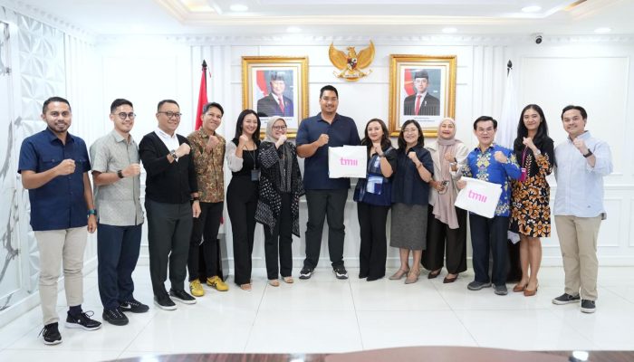 Menpora Dito Dukung TMII Jadi Pusat Kegiatan Kepemudaan dan Keolahragaan