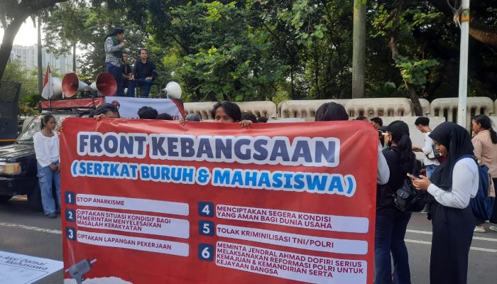 Aksi Damai Buruh-Mahasiswa di Jakarta: Jaga Persatuan, Tolak Provokasi