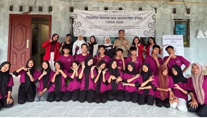 UMB dan Seniman Lokal Hidupkan Tari Kontemporer di Pesisir Banten